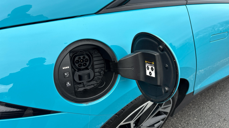 Hyundai IONIQ 6 168kW Premium 77kWh 4dr Auto Electric Saloon